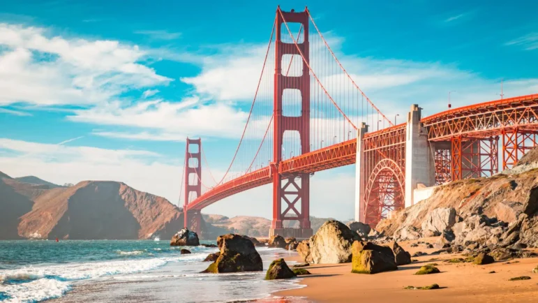 Iconic San Francisco Golden Gate Bridge.